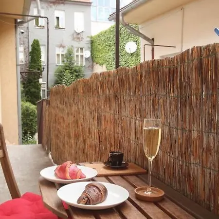 Апартаменты Old Town Sunrise *